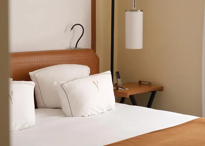 Hotel Five Seas By Inwood