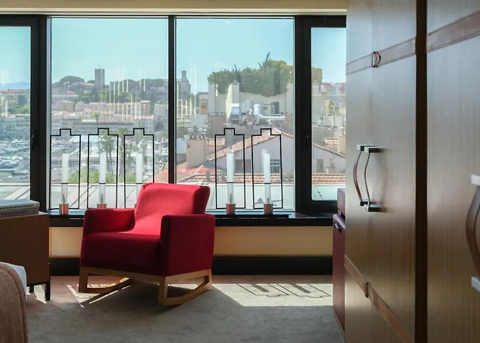 Five Seas By Inwood Hotel 5*