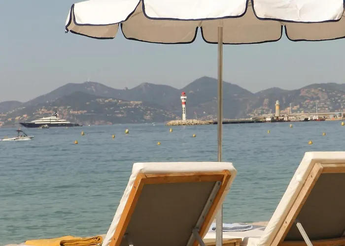 Five Seas By Inwood Cannes