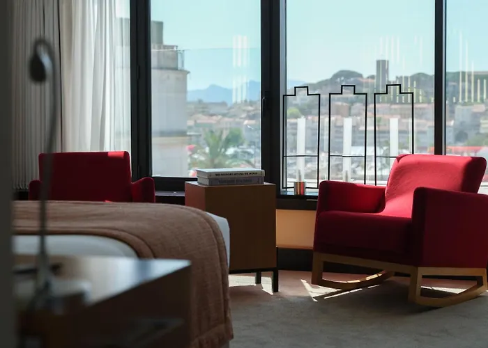 Hotel Five Seas By Inwood 5*