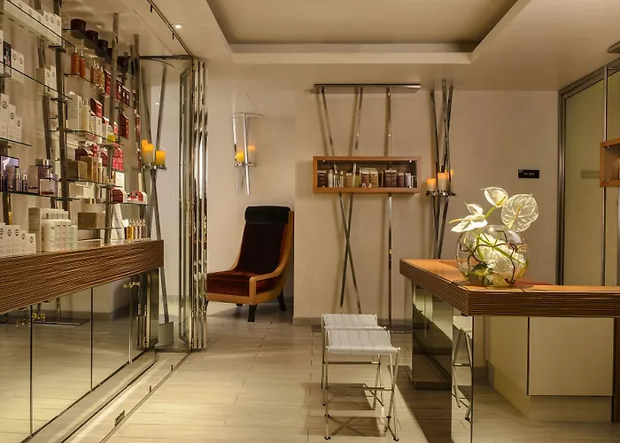 מלון Five Seas By Inwood