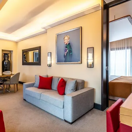 Five Seas By Inwood Отель 5*