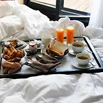 Hotel Five Seas By Inwood